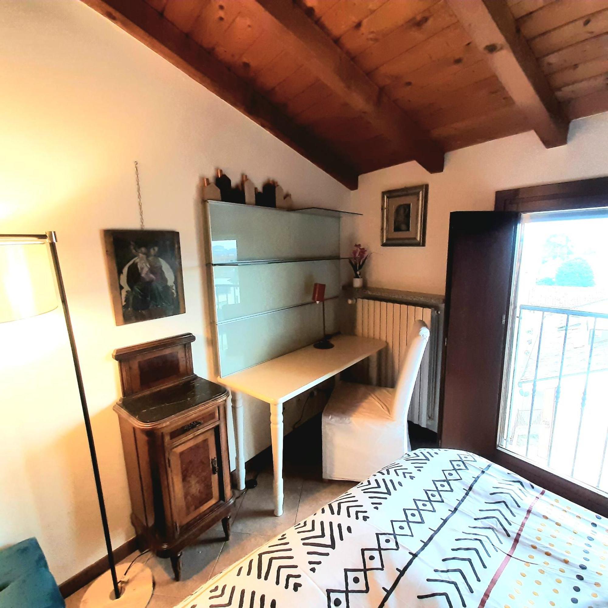 Nuovo Interno Nuova Atmosfera Stazione Beato Matteo Apartment Vigevano Luaran gambar